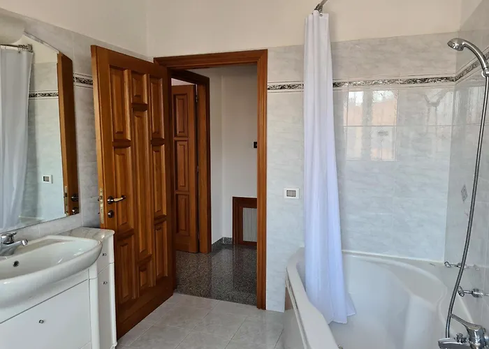 Nicol * Monteodorisio